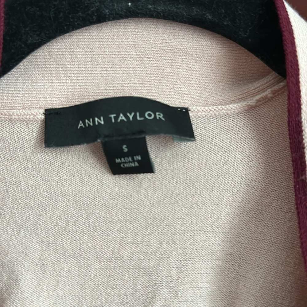 Ann Taylor Long Sleeves Blouse - Picture 10 of 11
